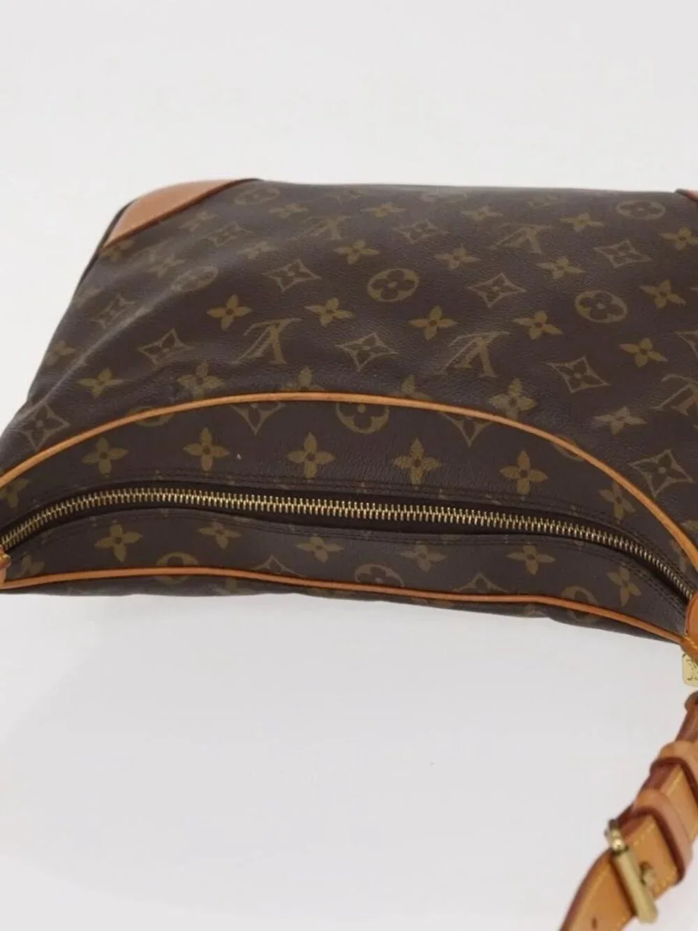 LOUIS VUITTON Monogram Boulogne 30 Shoulder Bag M51265 LV Auth 155667V